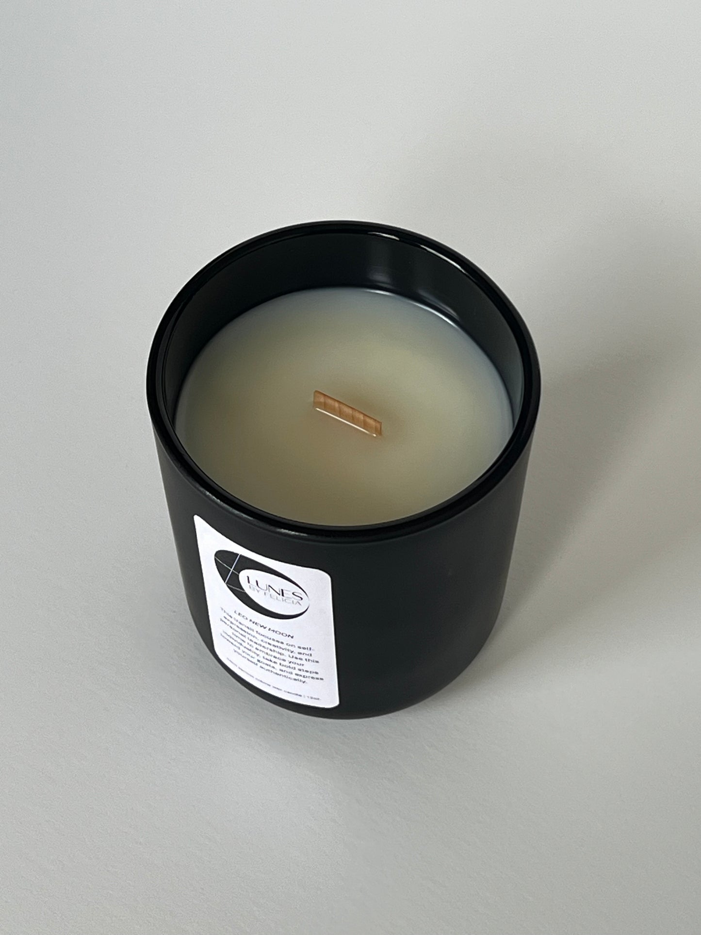 Leo New Moon Candle